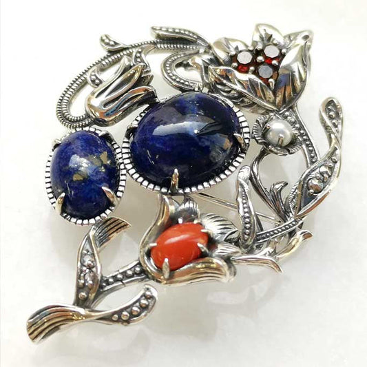 SV William Morris Medway 胸针/吊坠