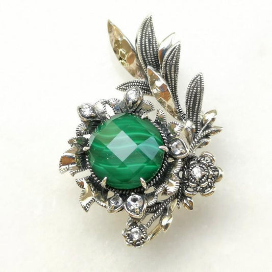 SV William Morris 绿色万寿菊胸针